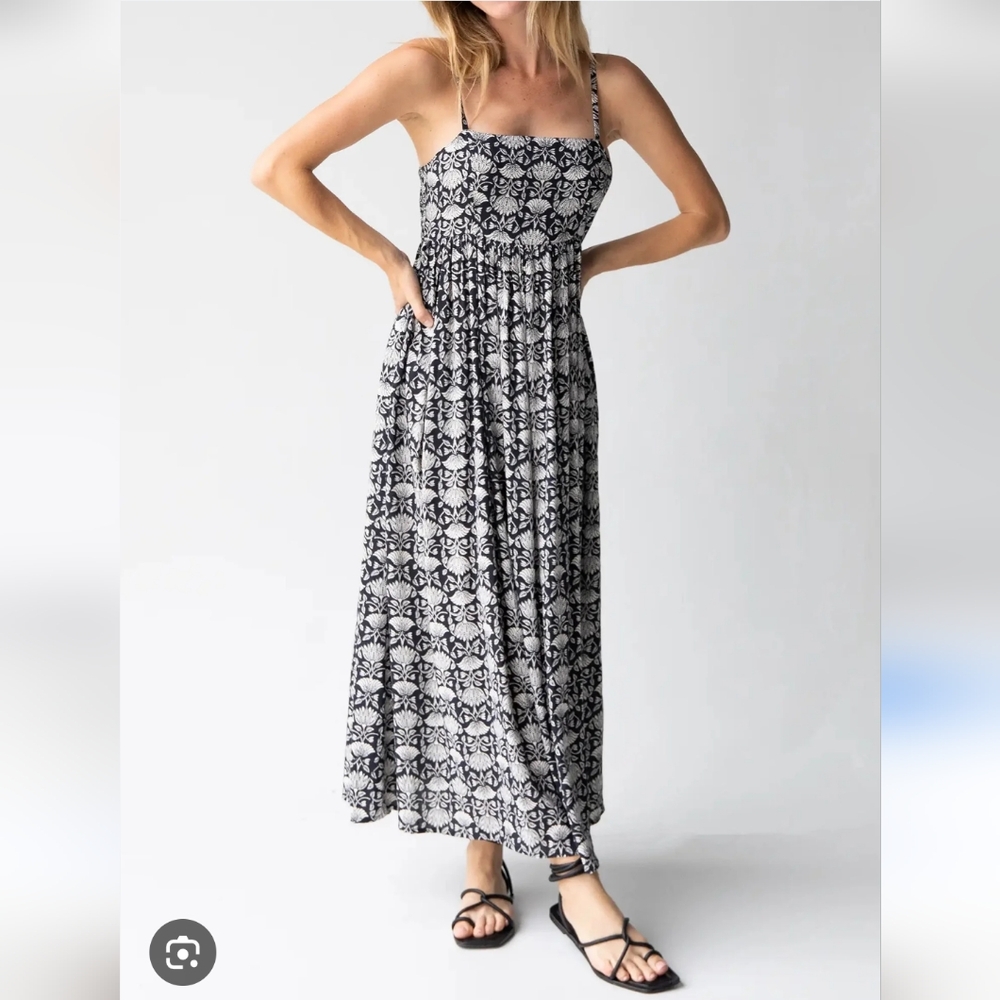 NATURAL LIFE black and ivory botanical-print maxi dress, size S